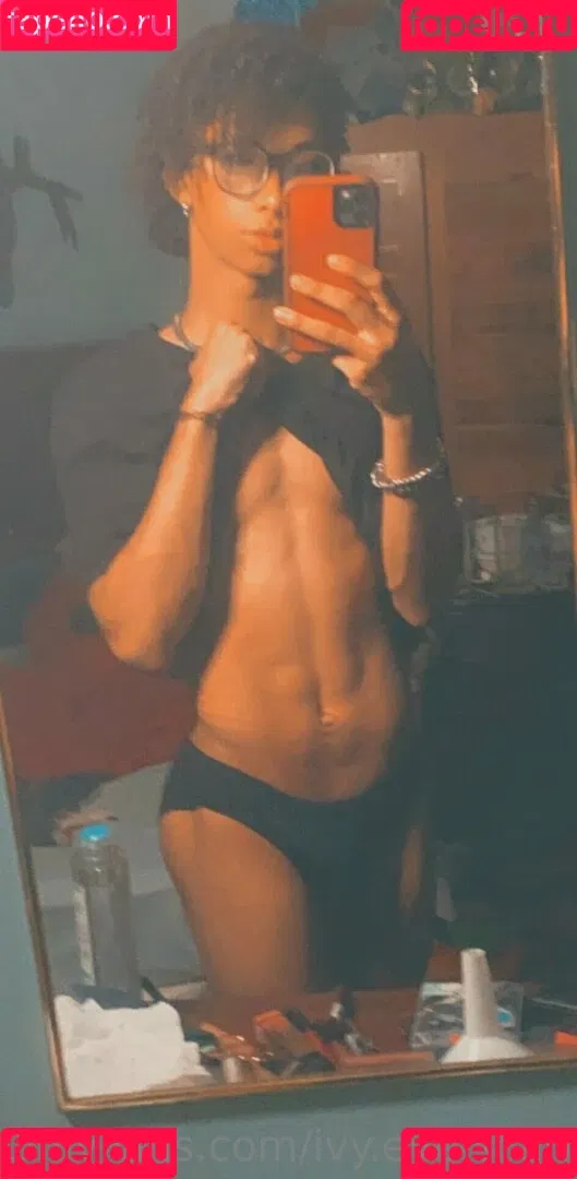 ivyevescarlet Onlyfans Photo Gallery 