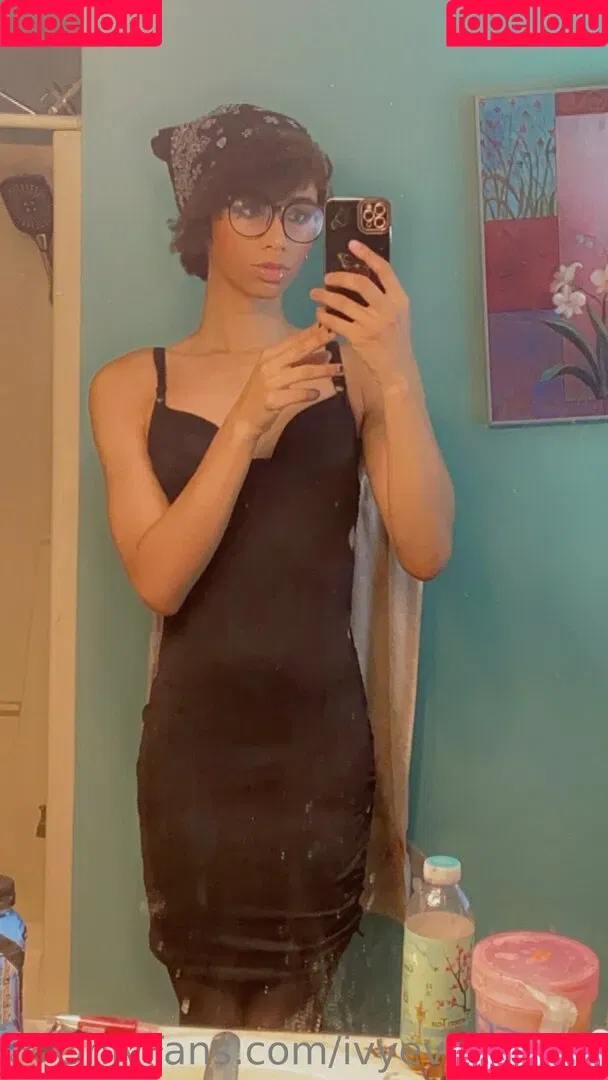 ivyevescarlet Onlyfans Photo Gallery 