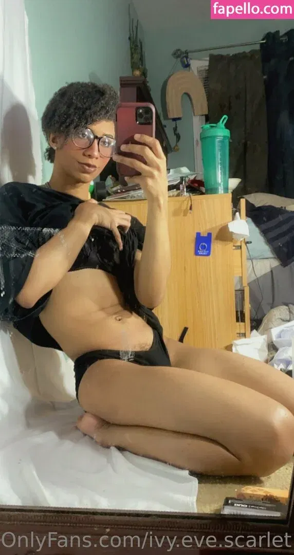 ivyevescarlet Onlyfans Photo Gallery 
