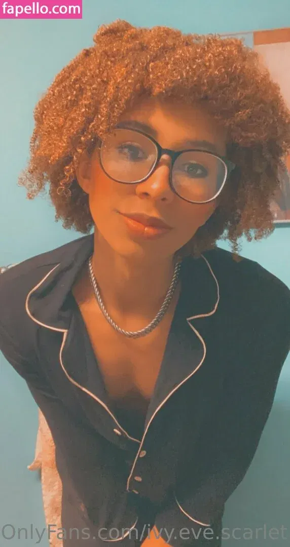 ivyevescarlet Onlyfans Photo Gallery 