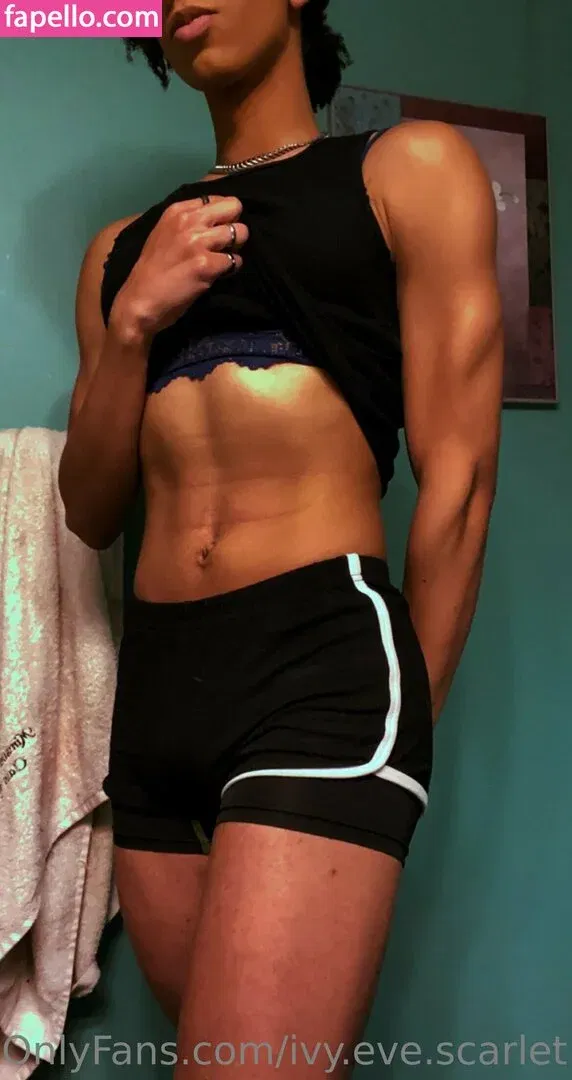 ivyevescarlet Onlyfans Photo Gallery 