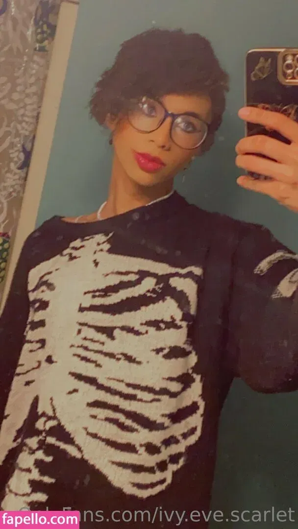 ivyevescarlet Onlyfans Photo Gallery 