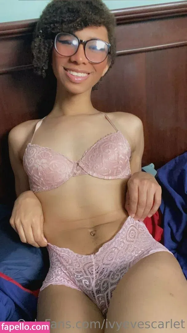 ivyevescarlet Onlyfans Photo Gallery 