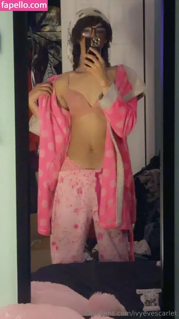 ivyevescarlet Onlyfans Photo Gallery 