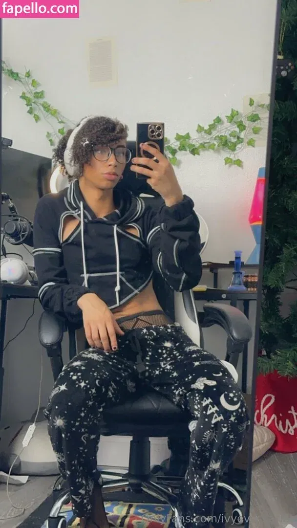 ivyevescarlet Onlyfans Photo Gallery 