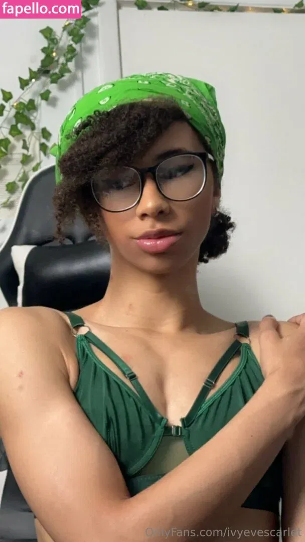 ivyevescarlet Onlyfans Photo Gallery 