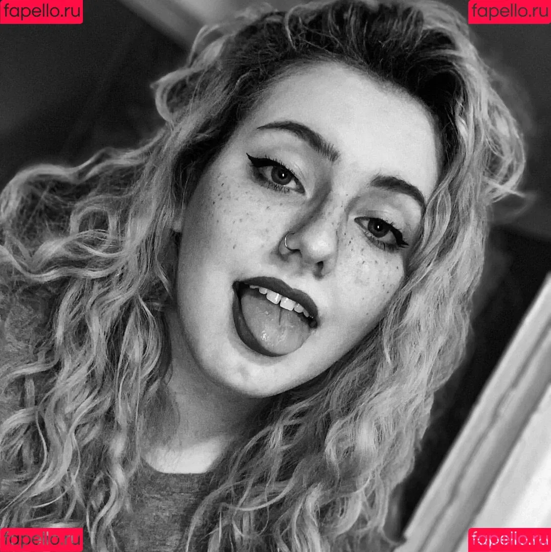 serendipitoussav Onlyfans Photo Gallery 