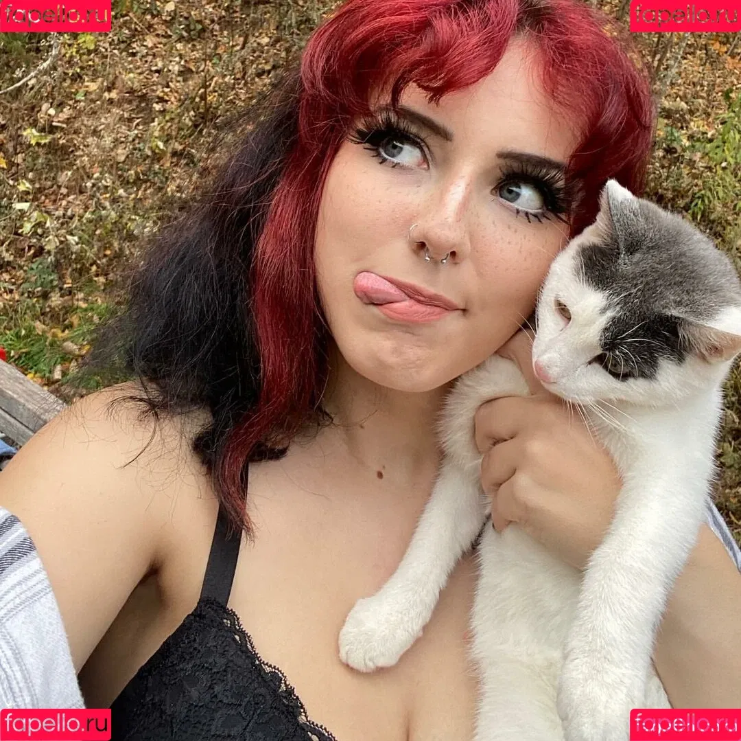 serendipitoussav Onlyfans Photo Gallery 