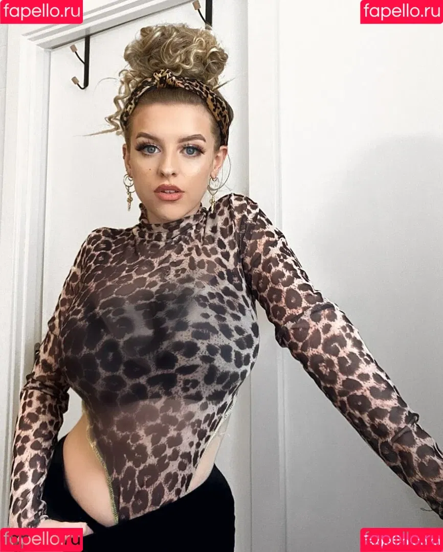 Amber Rose Brightman Onlyfans Photo Gallery 