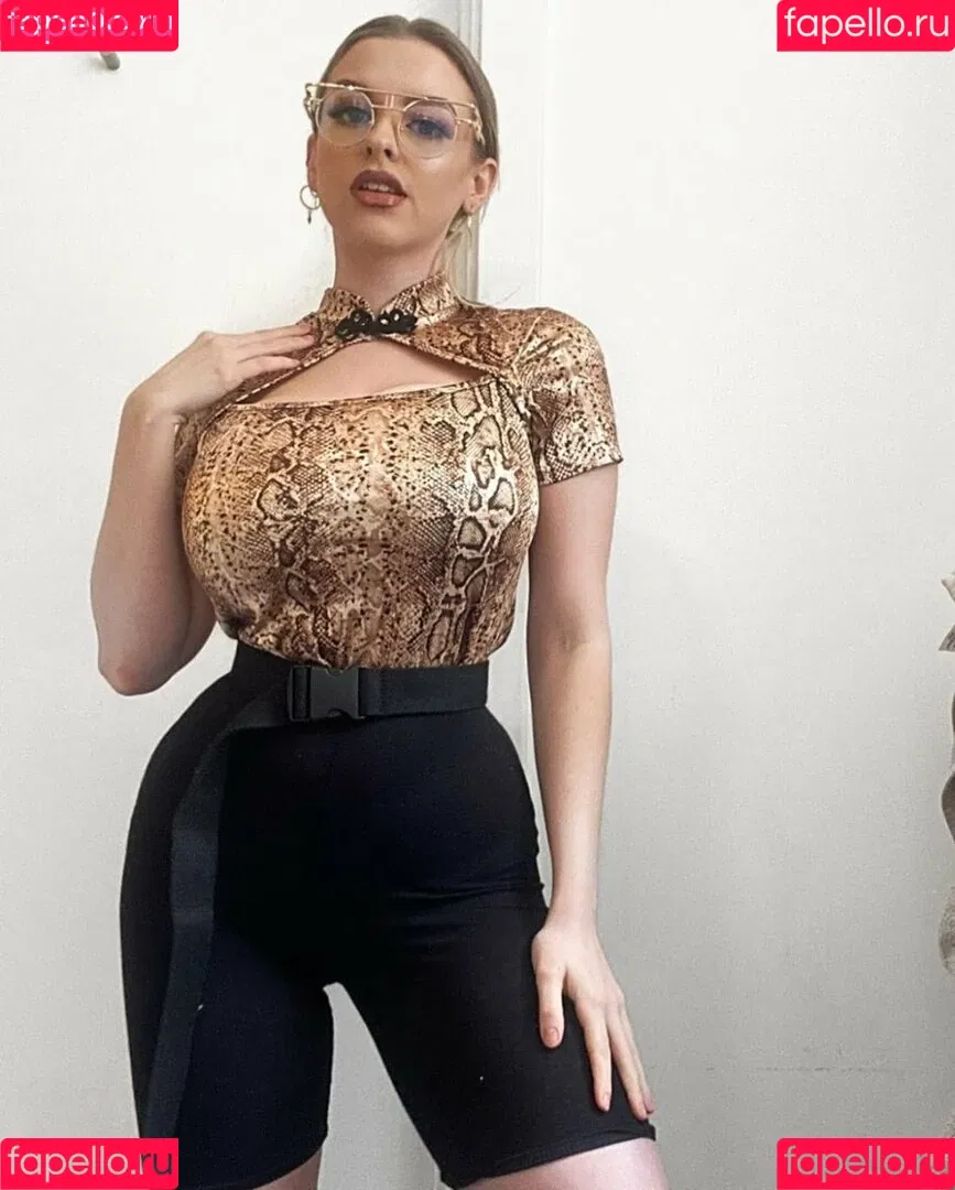 Amber Rose Brightman Onlyfans Photo Gallery 