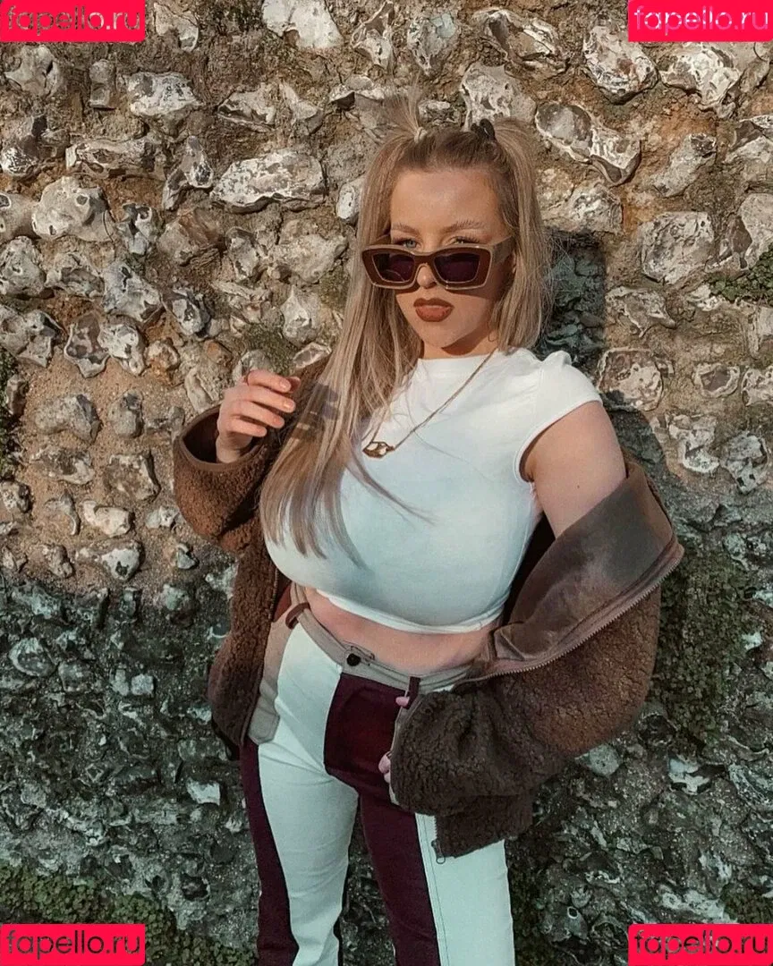 Amber Rose Brightman Onlyfans Photo Gallery 