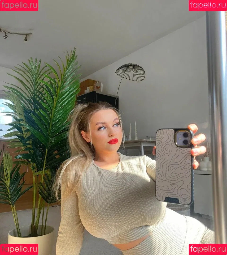 Amber Rose Brightman Onlyfans Photo Gallery 