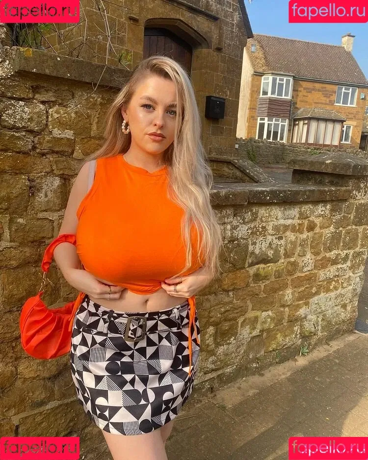 Amber Rose Brightman Onlyfans Photo Gallery 