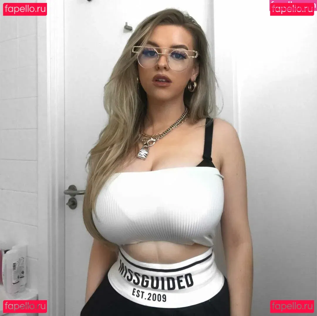 Amber Rose Brightman Onlyfans Photo Gallery 