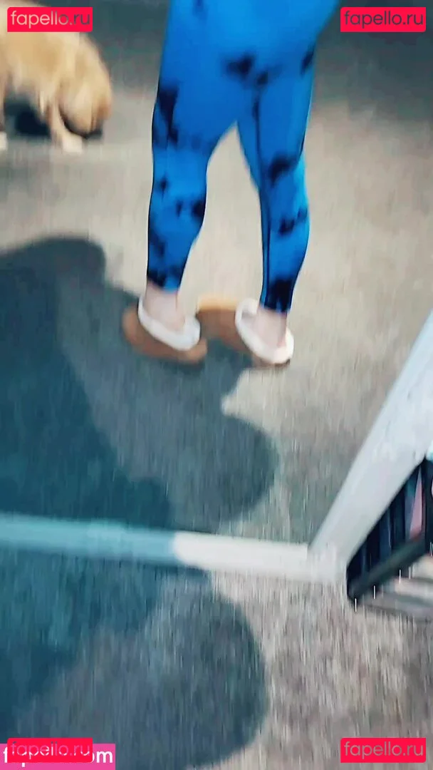 clarabella_leo Onlyfans Photo Gallery 