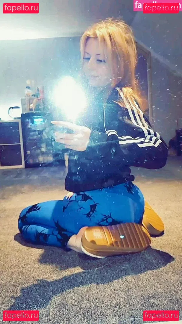 clarabella_leo Onlyfans Photo Gallery 