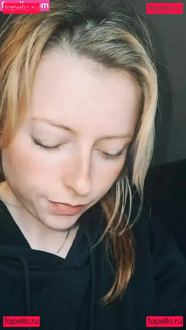 clarabella_leo Onlyfans Photo Gallery 