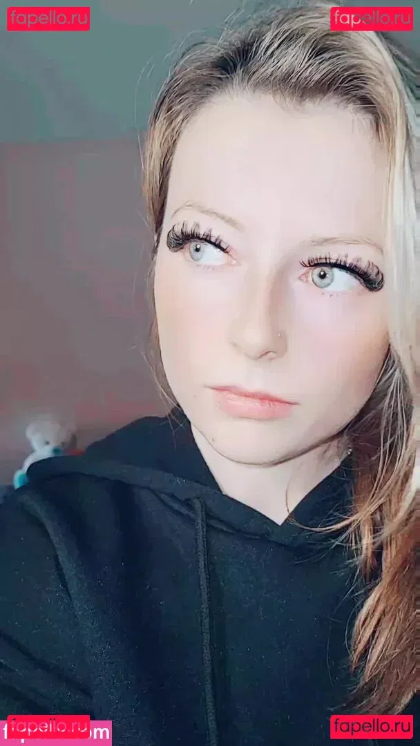 clarabella_leo Onlyfans Photo Gallery 