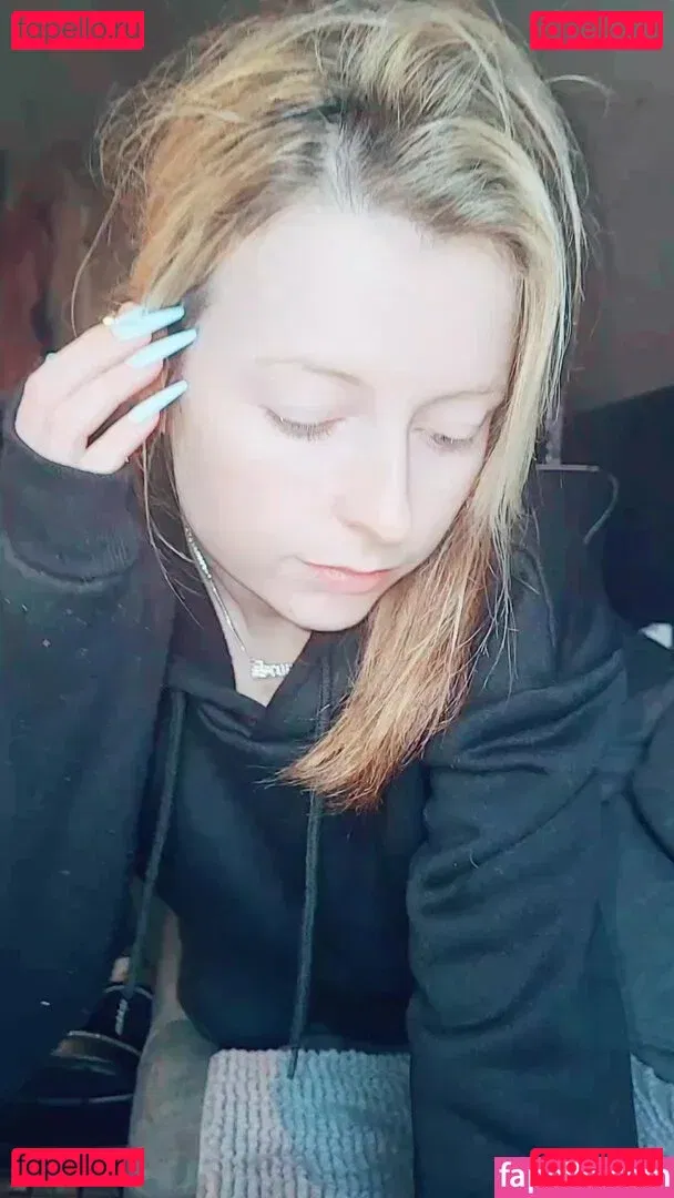 clarabella_leo Onlyfans Photo Gallery 