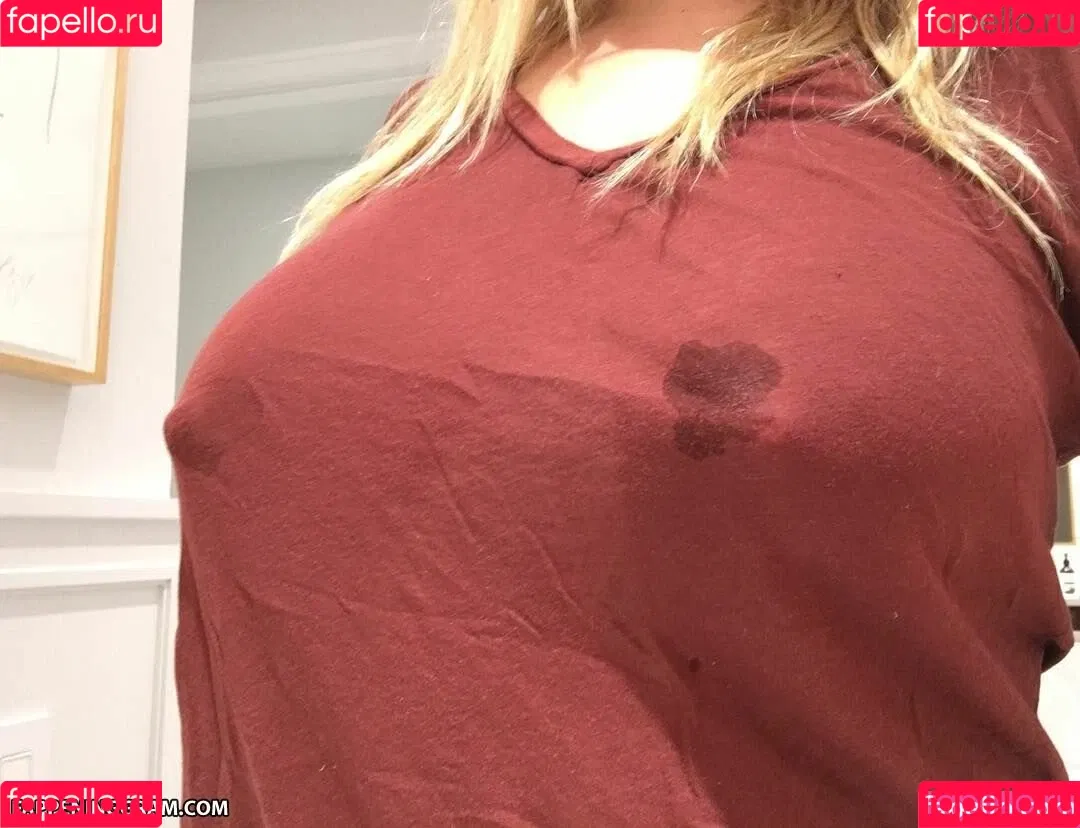 Jenny Mollen Onlyfans Photo Gallery 