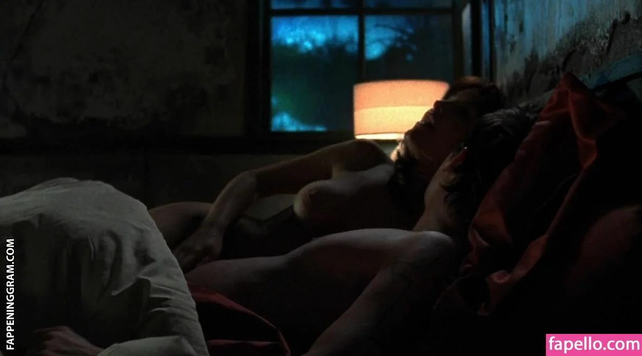 Jenny Mollen Onlyfans Photo Gallery 