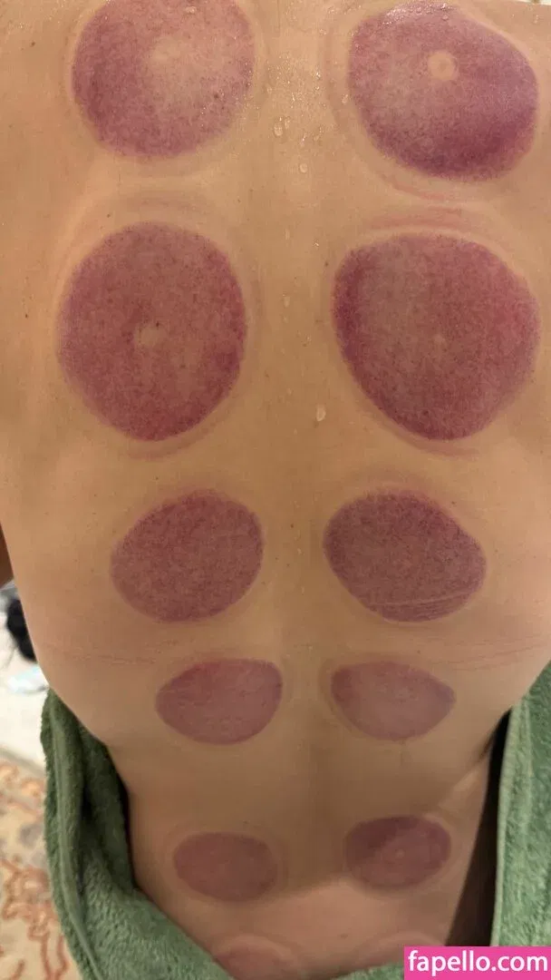 Jenny Mollen Onlyfans Photo Gallery 