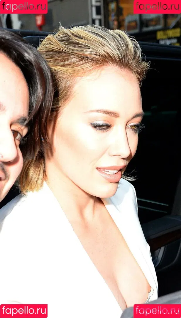 Hillary Duff Onlyfans Photo Gallery 