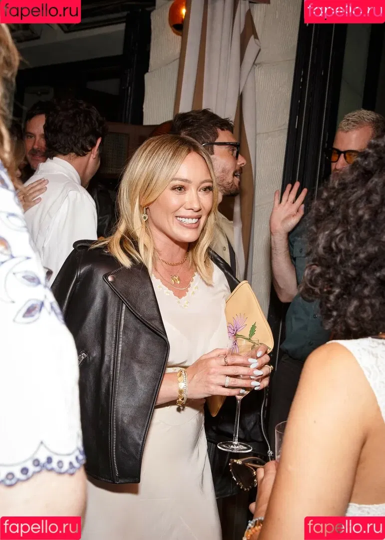 Hillary Duff Onlyfans Photo Gallery 