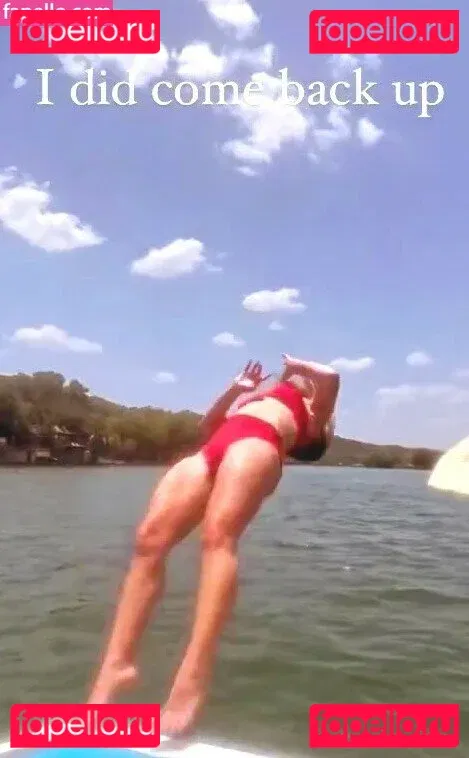 Hillary Duff Onlyfans Photo Gallery 