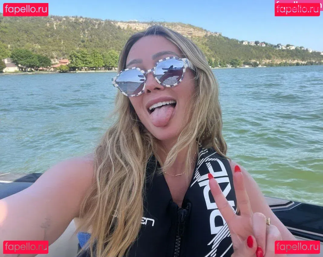 Hillary Duff Onlyfans Photo Gallery 