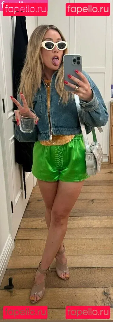 Hillary Duff Onlyfans Photo Gallery 