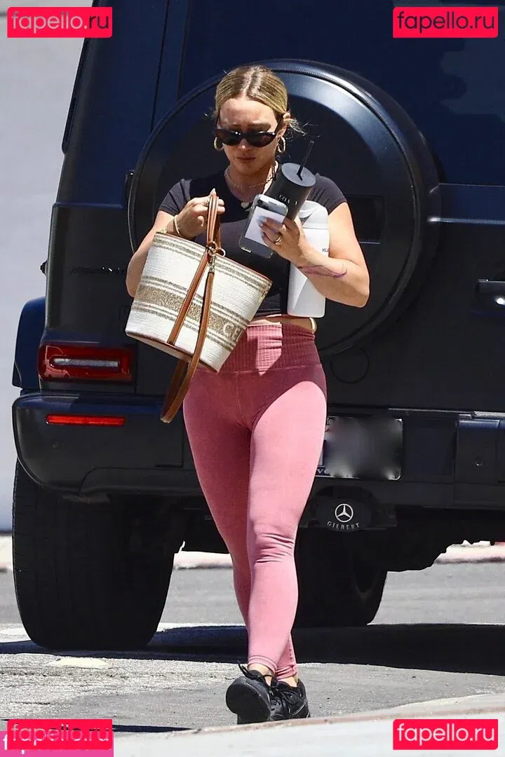 Hillary Duff Onlyfans Photo Gallery 