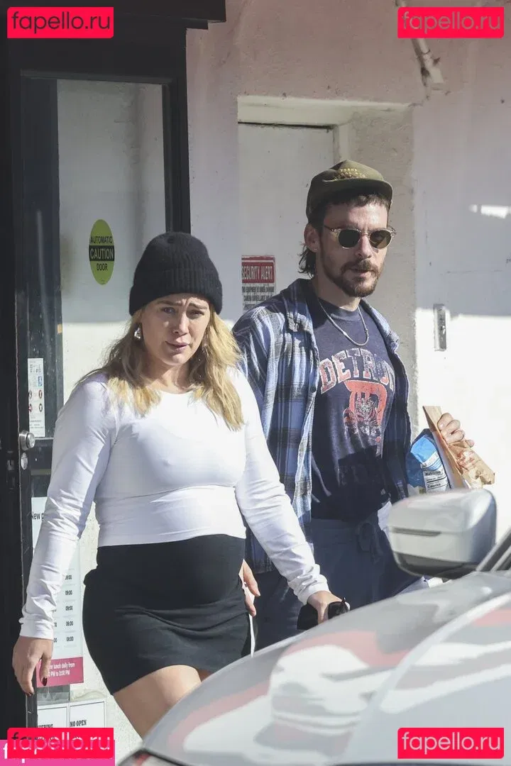 Hillary Duff Onlyfans Photo Gallery 