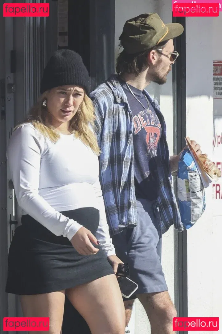 Hillary Duff Onlyfans Photo Gallery 