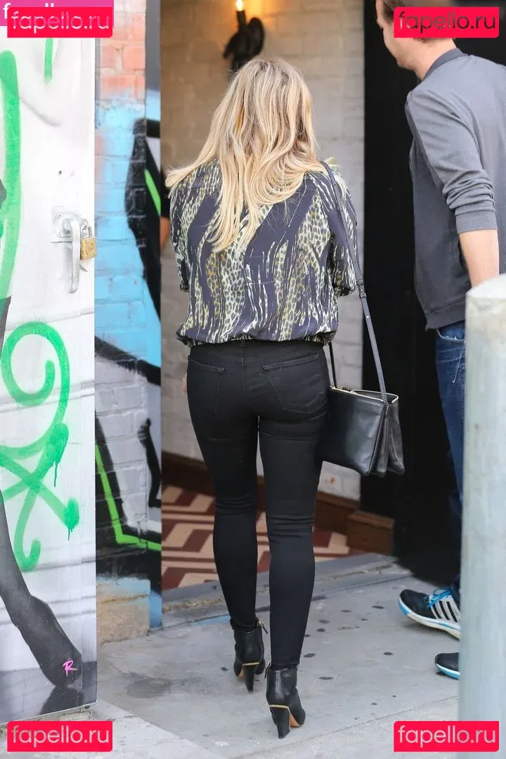 Hillary Duff Onlyfans Photo Gallery 