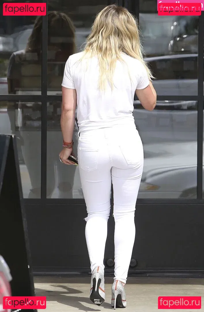 Hillary Duff Onlyfans Photo Gallery 