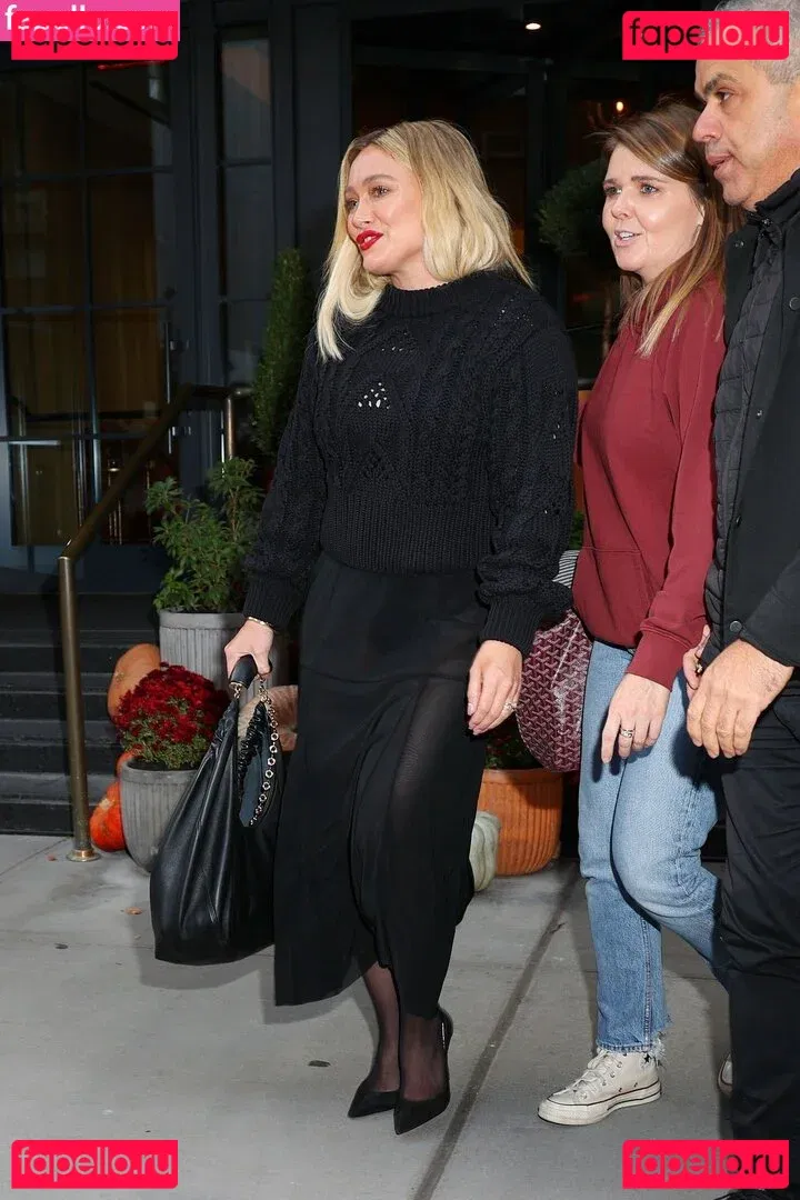 Hillary Duff Onlyfans Photo Gallery 