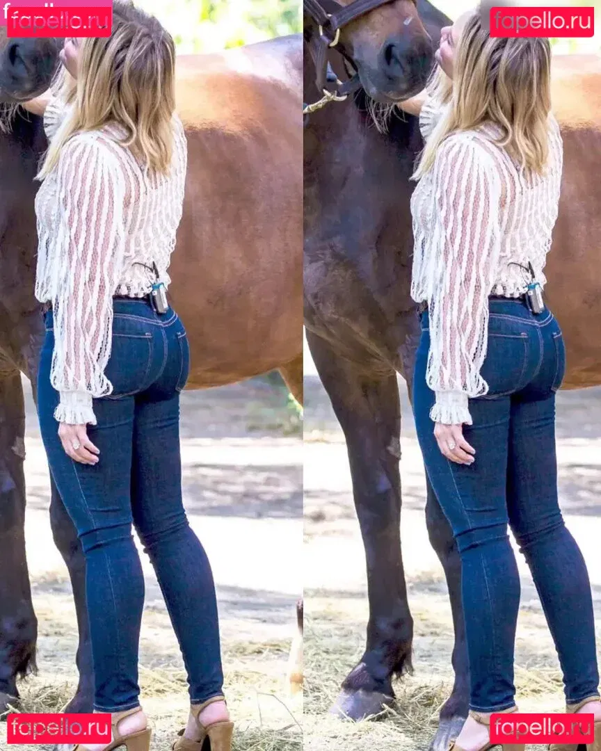 Hillary Duff Onlyfans Photo Gallery 