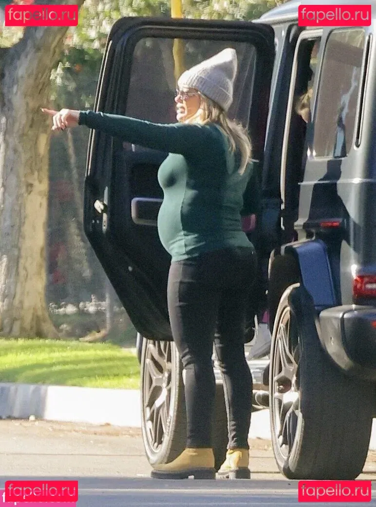 Hillary Duff Onlyfans Photo Gallery 