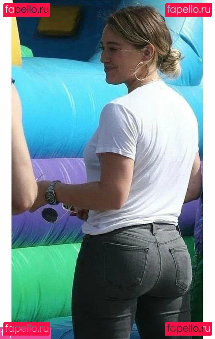 Hillary Duff Onlyfans Photo Gallery 