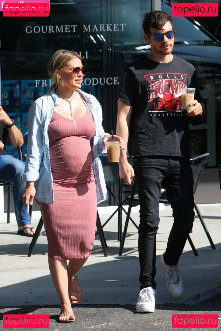 Hillary Duff Onlyfans Photo Gallery 