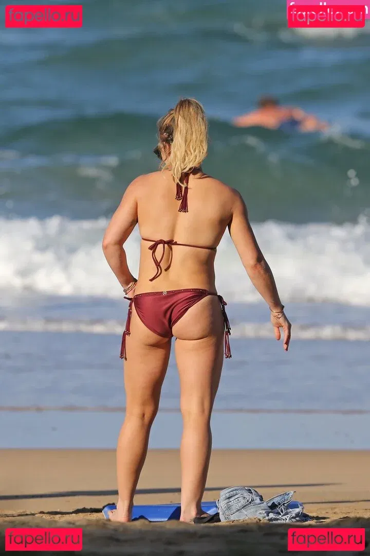 Hillary Duff Onlyfans Photo Gallery 