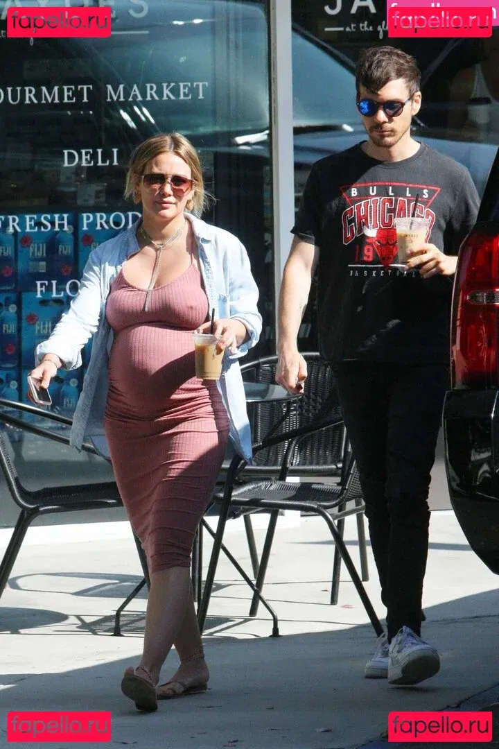 Hillary Duff Onlyfans Photo Gallery 