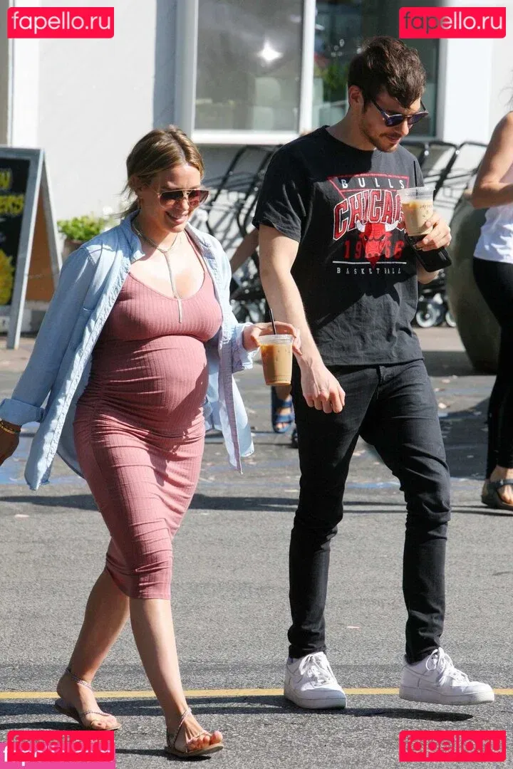 Hillary Duff Onlyfans Photo Gallery 