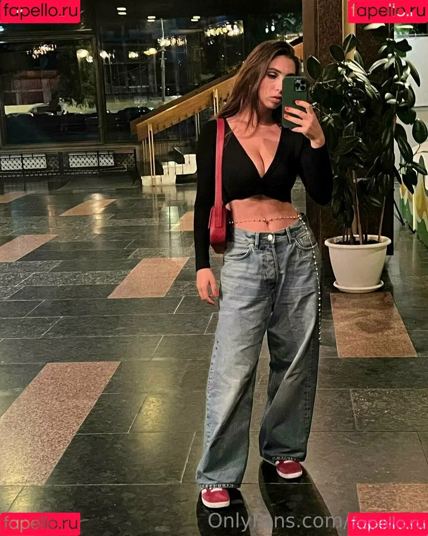 aisuxxx Onlyfans Photo Gallery 