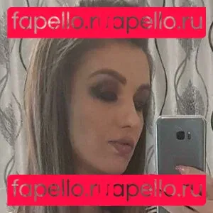 RebeccaWhiteTS Onlyfans Photo Gallery 