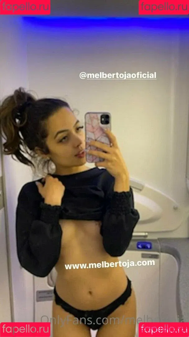 Mel Bertoja Onlyfans Photo Gallery 