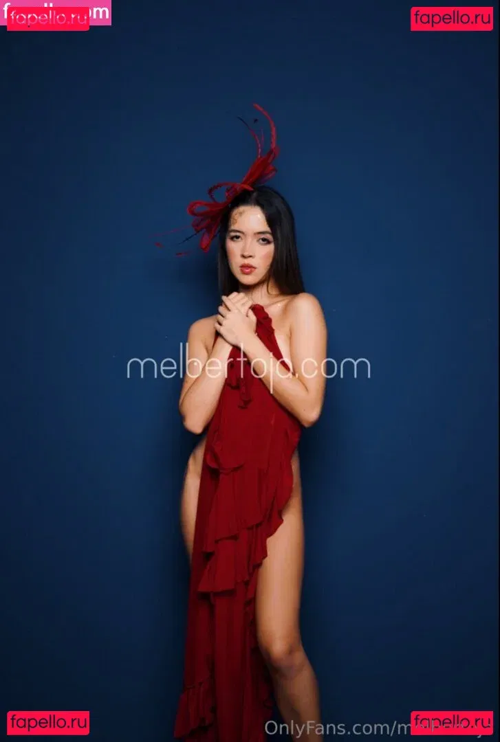 Mel Bertoja Onlyfans Photo Gallery 