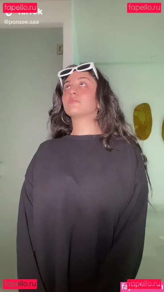 Ponsee Saa Onlyfans Photo Gallery 