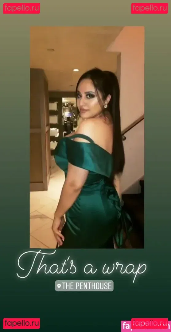 Ponsee Saa Onlyfans Photo Gallery 